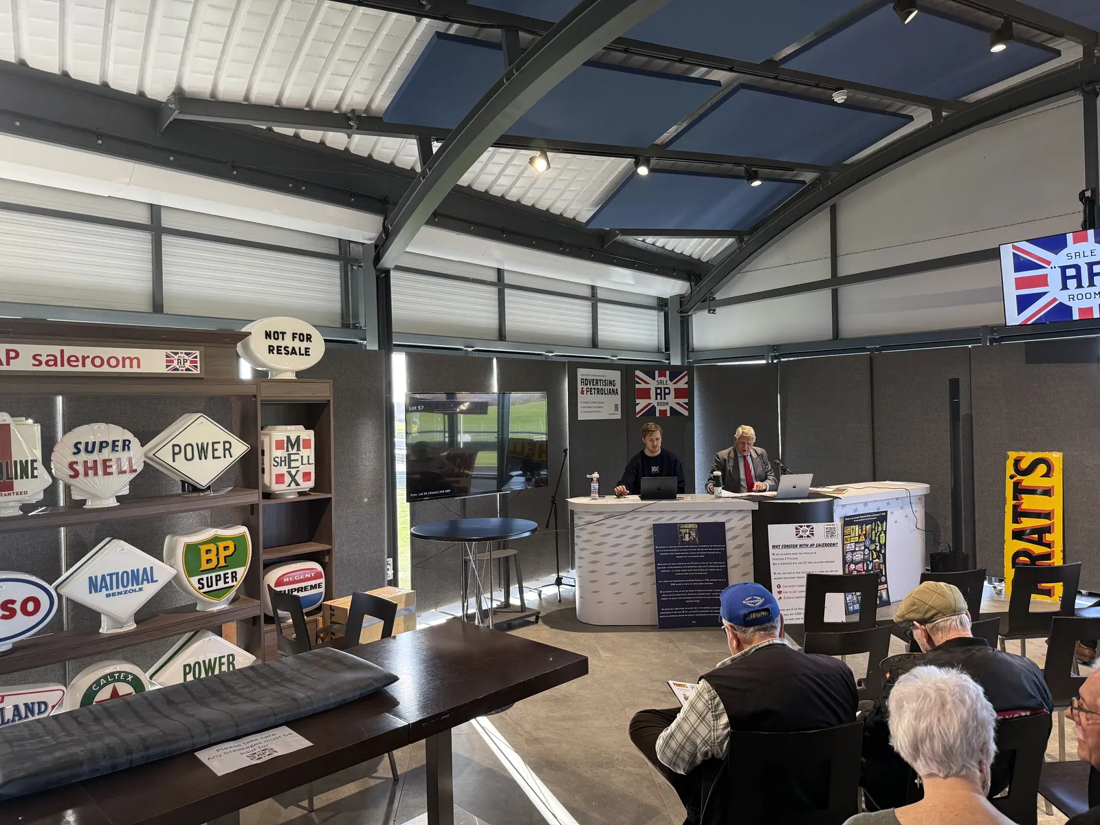 The saleroom at Thruxton